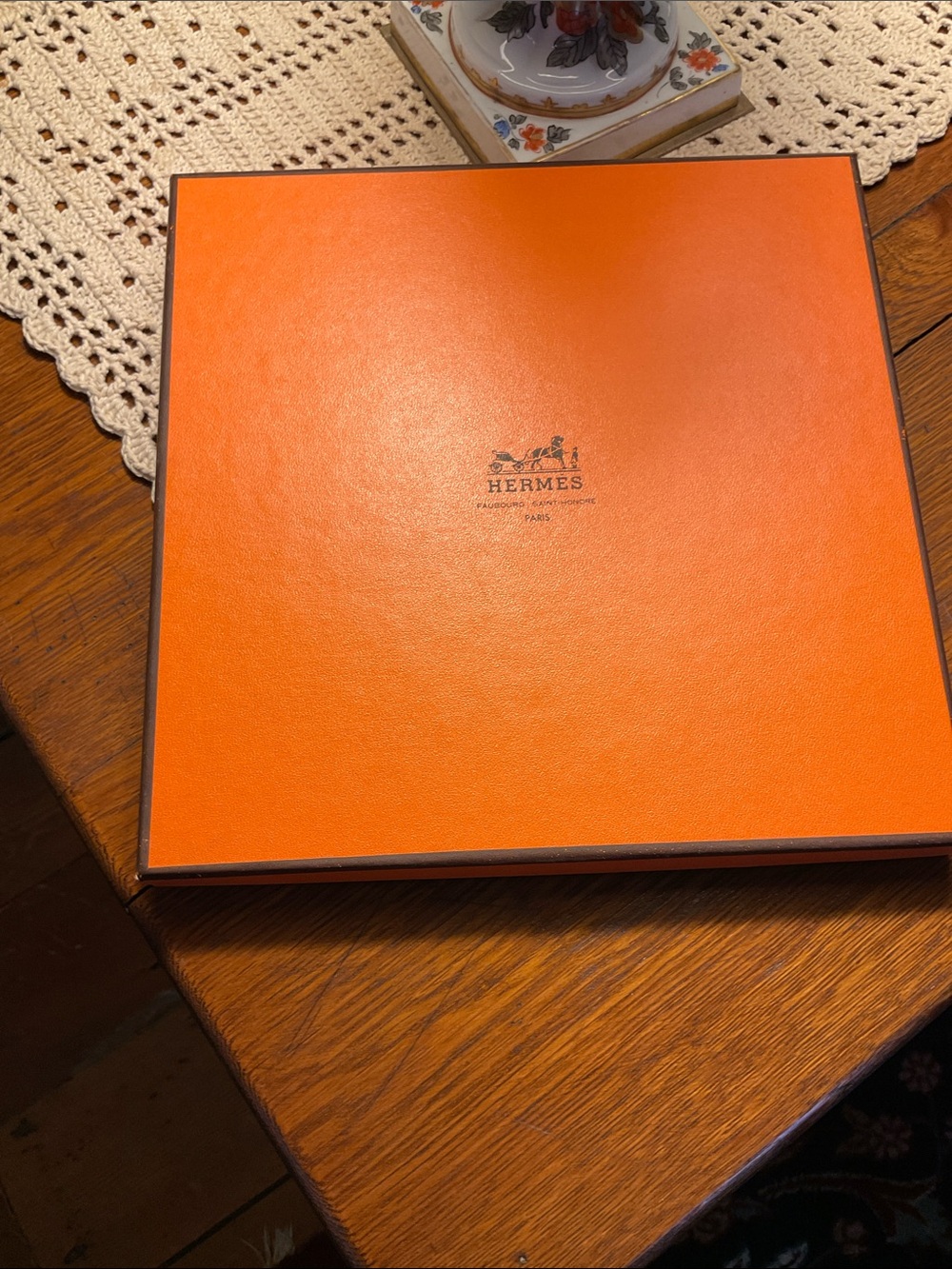 Vintage 90’s Hermes Orange Signature Gift Box With Tissue And Ribbon.